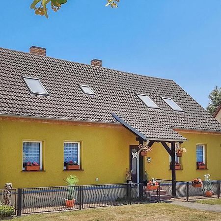 Nice Home In Neu Zauche Ot Caminche With Wifi Caminchen Extérieur photo