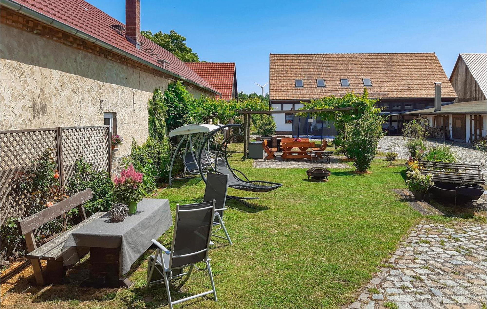 Nice Home In Neu Zauche Ot Caminche With Wifi Caminchen Extérieur photo